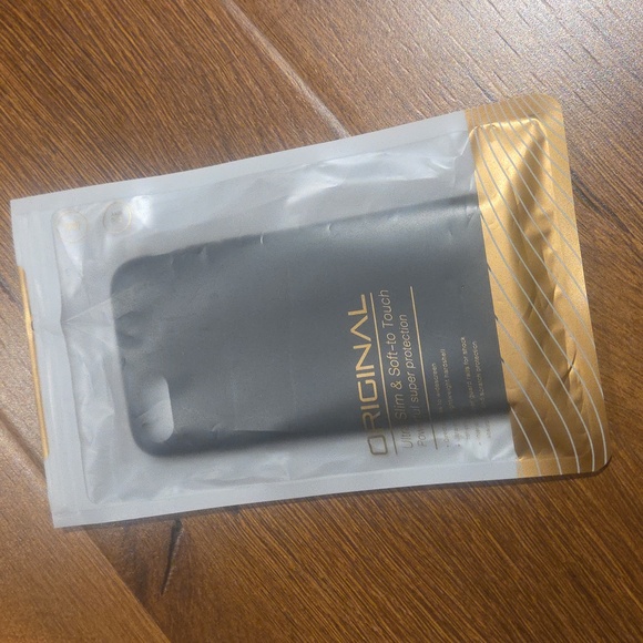 *Set of 2 - Black iPhone Case + Midnight blue Apple iPhone case SE/7/8 - Picture 6 of 12